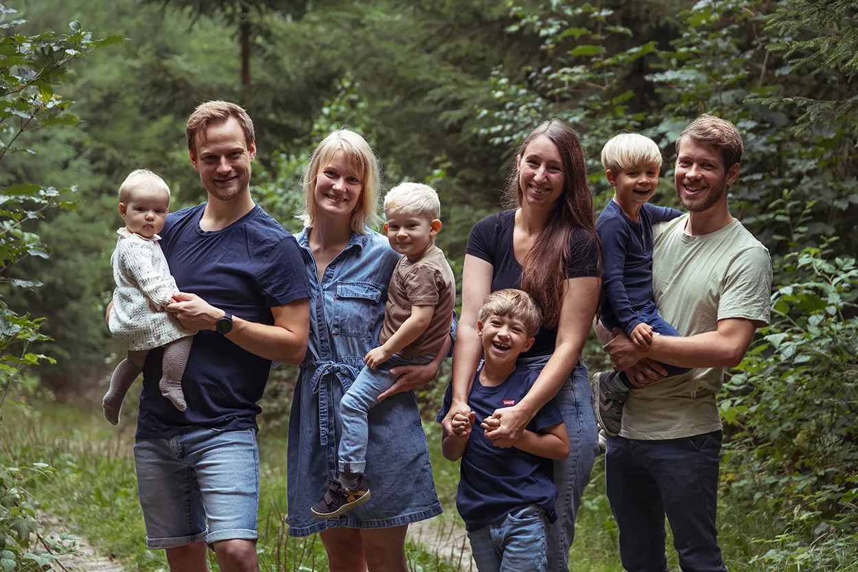 Familiefoto udendørs