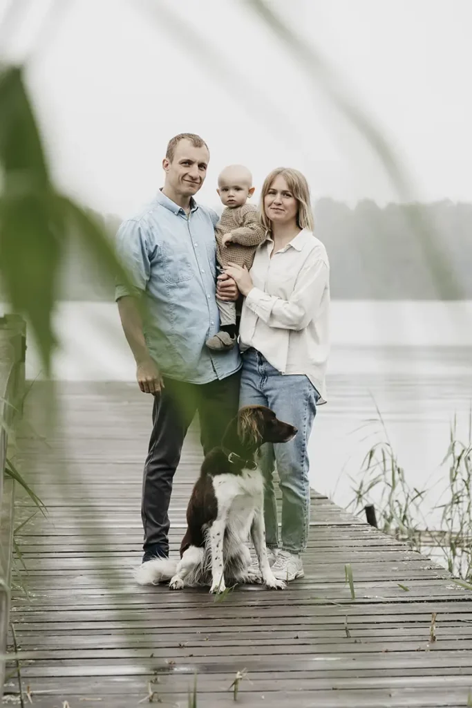 familiefoto ved vandet