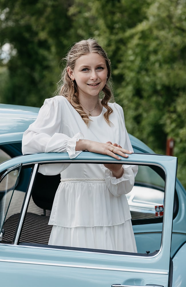 Konfirmationsfotografering med bil